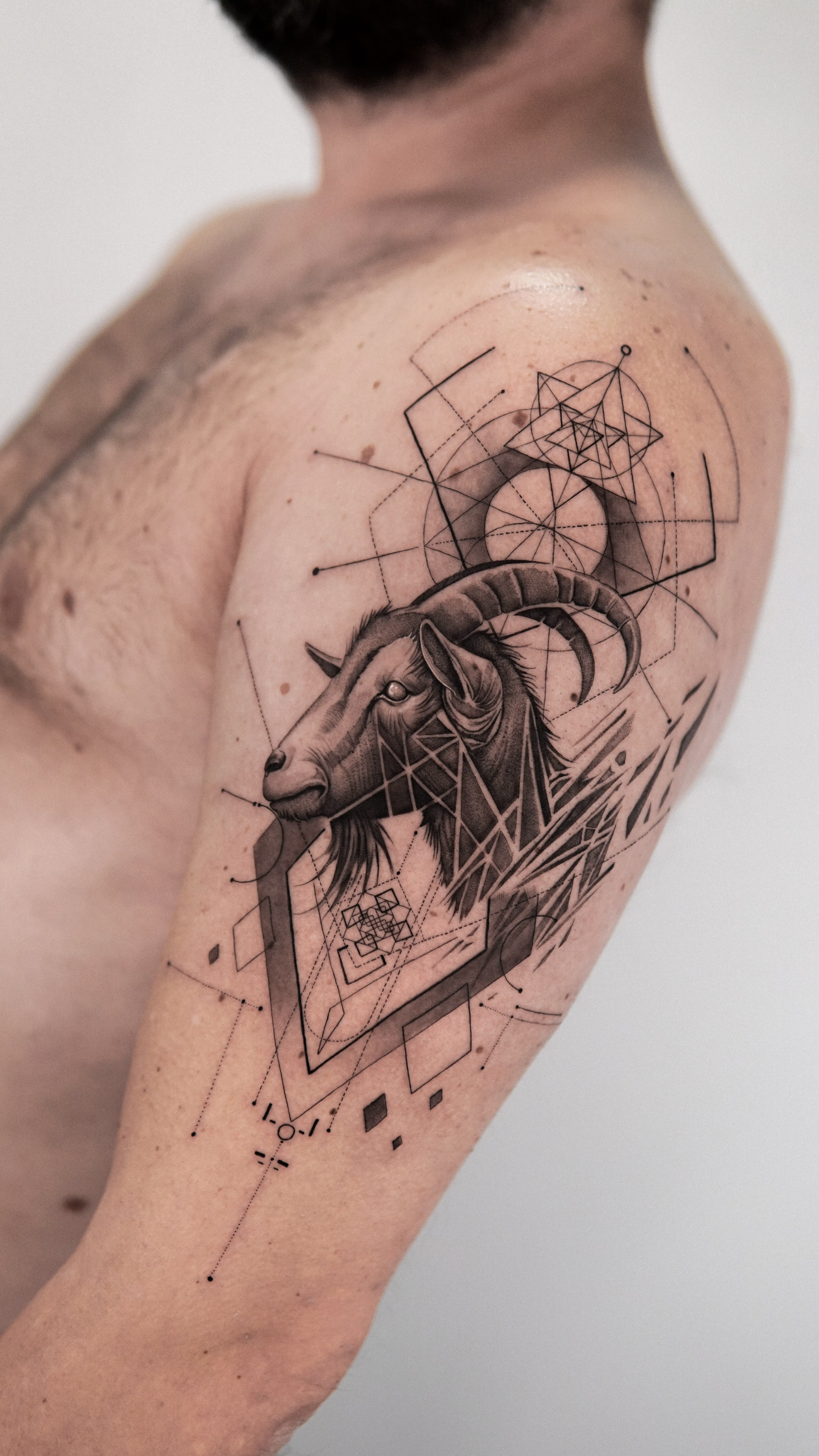 Fineline-Realism tattoo by Samet Yaman